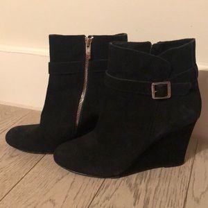 Vince Camuto black suede wedge booties